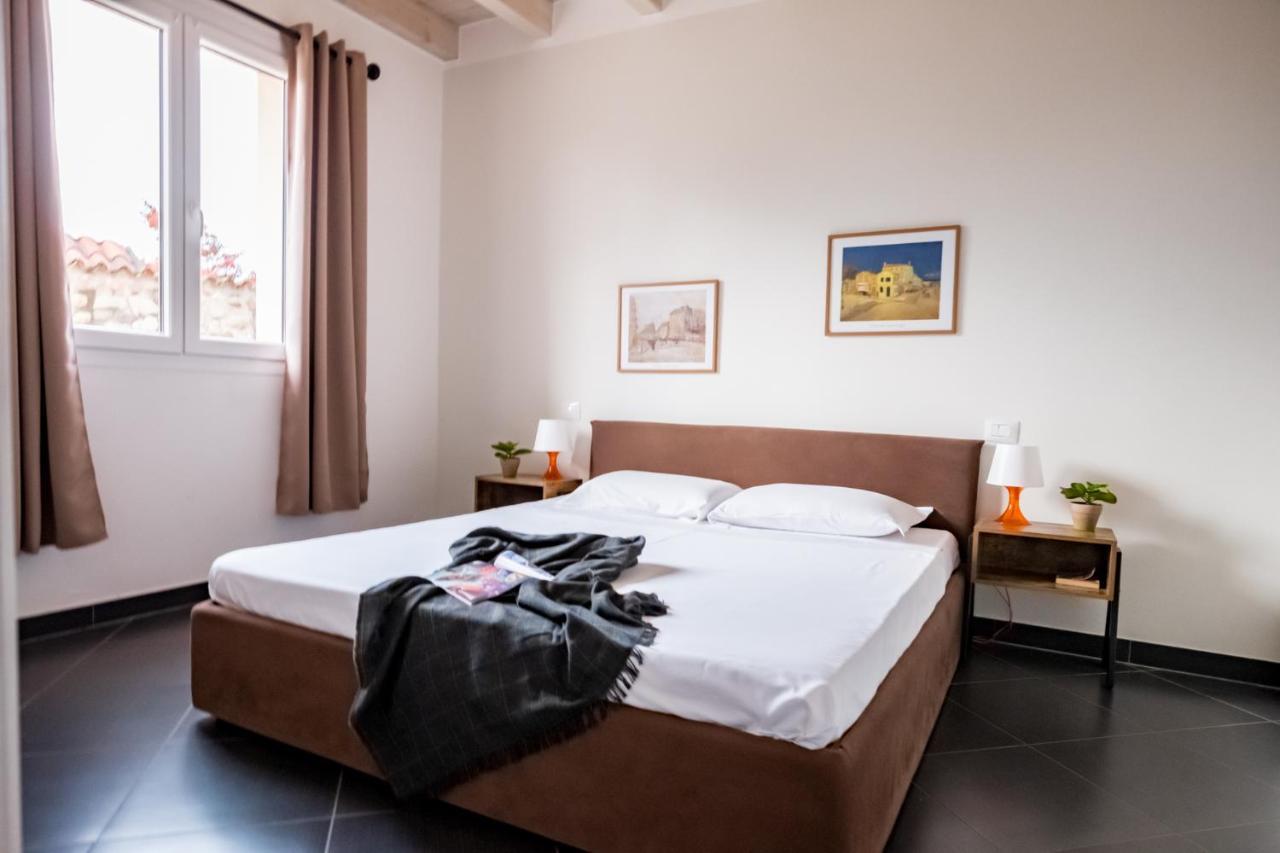 Ferienwohnung Residenza Gelsomino Desenzano del Garda Exterior foto
